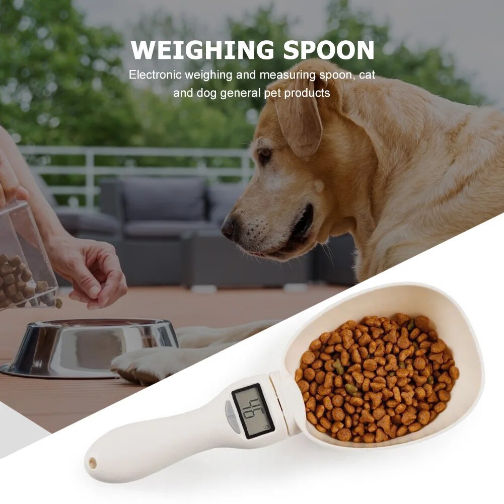 Pet Food Scale LCD Electronic Precision Weighing Tool Dog Cat Feeding Food Measuring Spoon with LCD display and pet food.